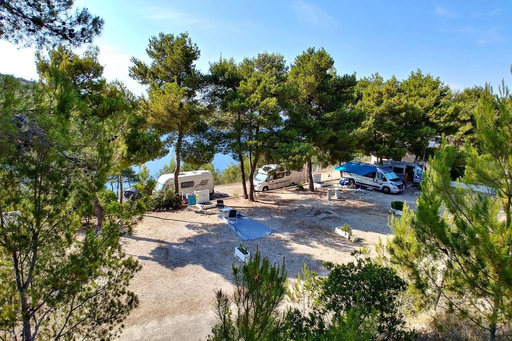 Kamp Vira Mobile Homes Хвар Экстерьер фото